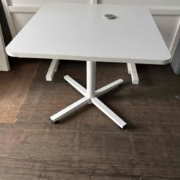 Stolik Biały z przelotką