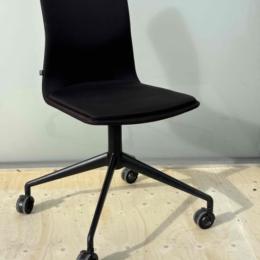 Krzesło Konferencyjne Na Kółkach Noti